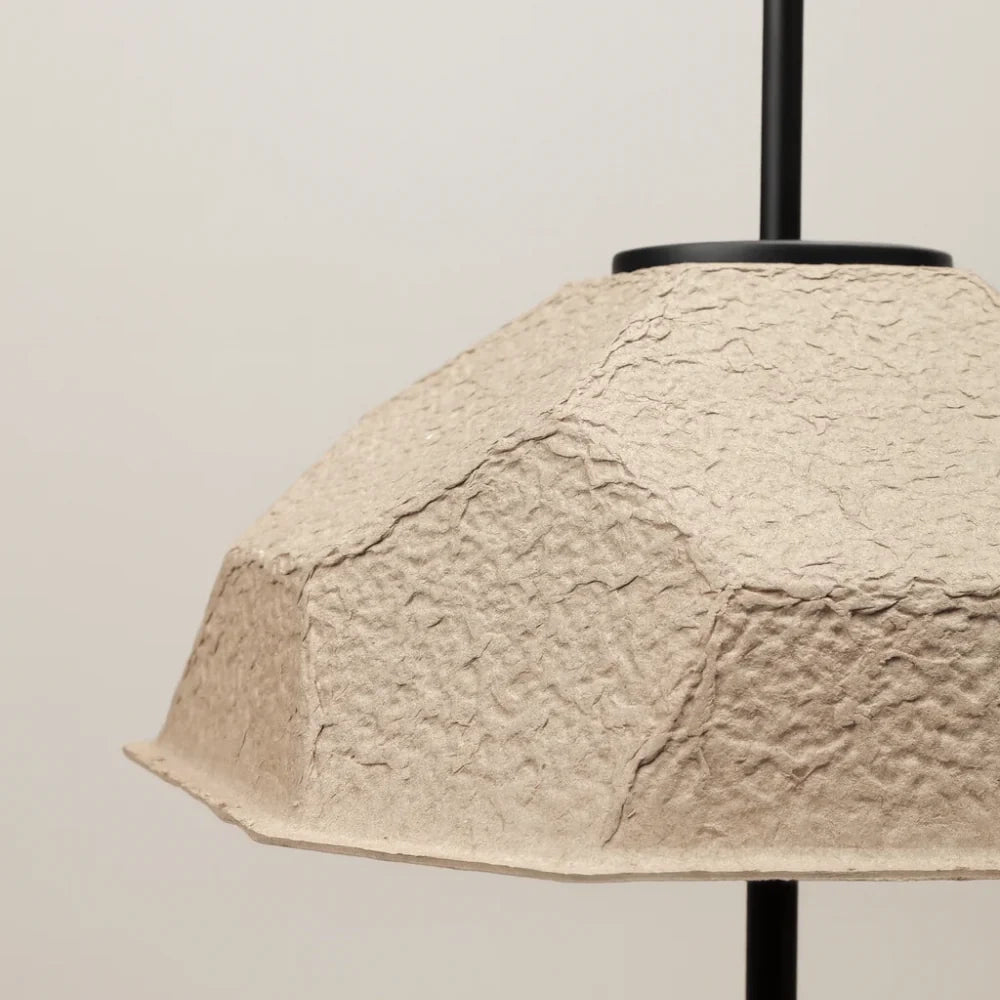 Lampada da tavolo Turtle in cartone riciclato tortora | Duzzle