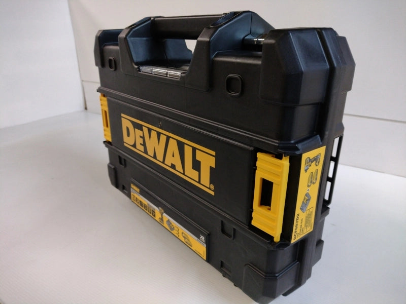 DeWalt Avvitatore ad impulsi (portainserti) a batteria DCF887D2-QW