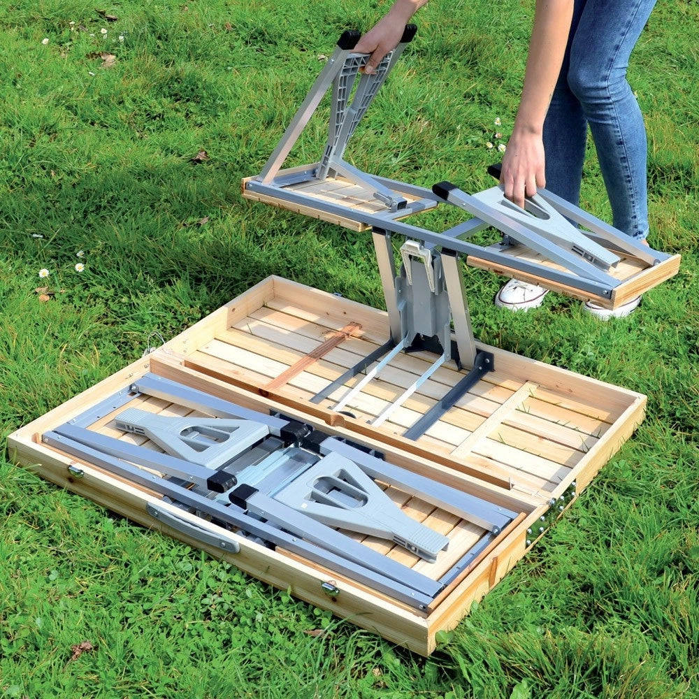 Trade Shop - Set Tavolo Tavolino Pieghevole Pic Nic Campeggio Alluminio Con 4 Sgabelli Legno -