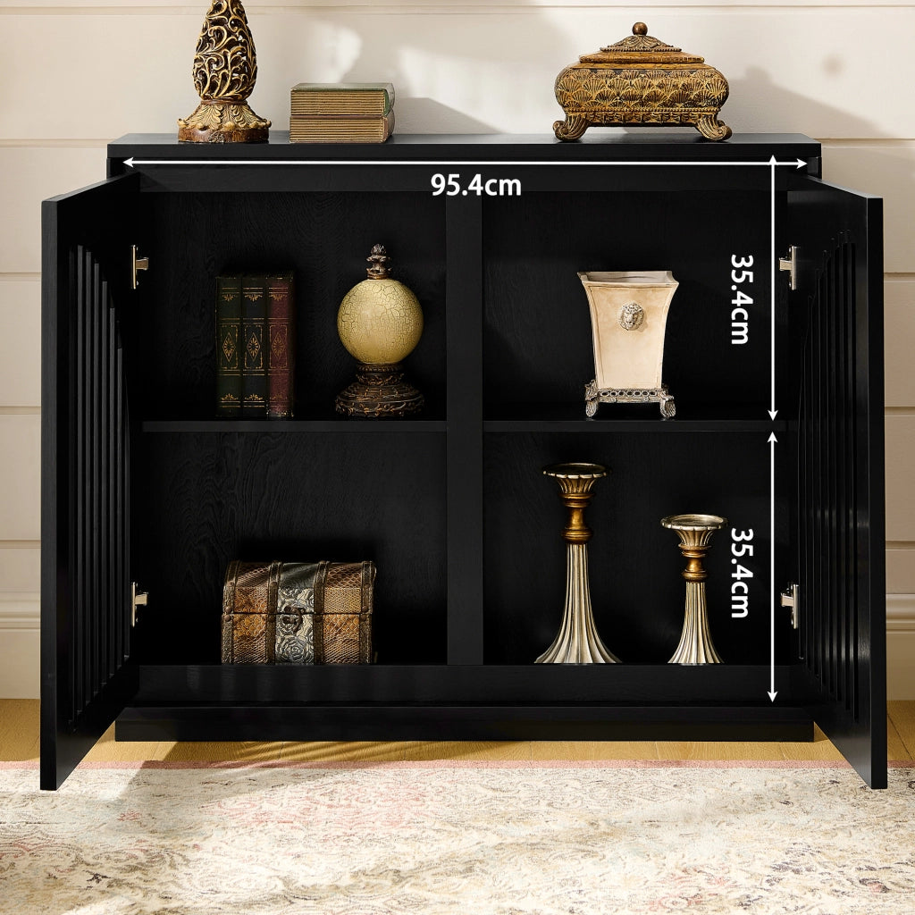 Credenza con ante scanalate e 2 aperture per prese in legno e MDF nero