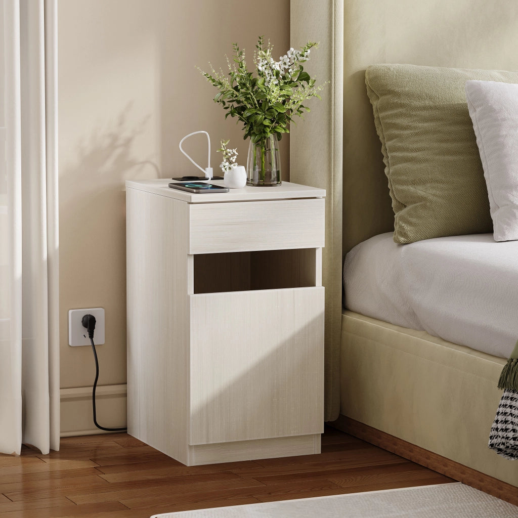 Comodino con stazione di ricarica USB-A, USB-C e presa AC, 33 x 40 x 61,5 cm, finitura bianco legno chiaro, con cestino incluso