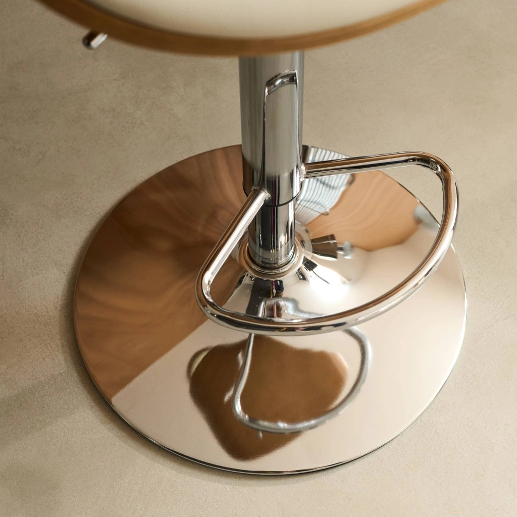 Set di 2 sgabelli da bar regolabile decorazione legno curvato e