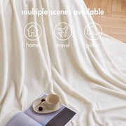 Banchetto di Flanella per Natale - Estremamente Soffice, Leggero e Caldo - 150 x 200 cm - Bianco Crema per Animali e Camera da Letto