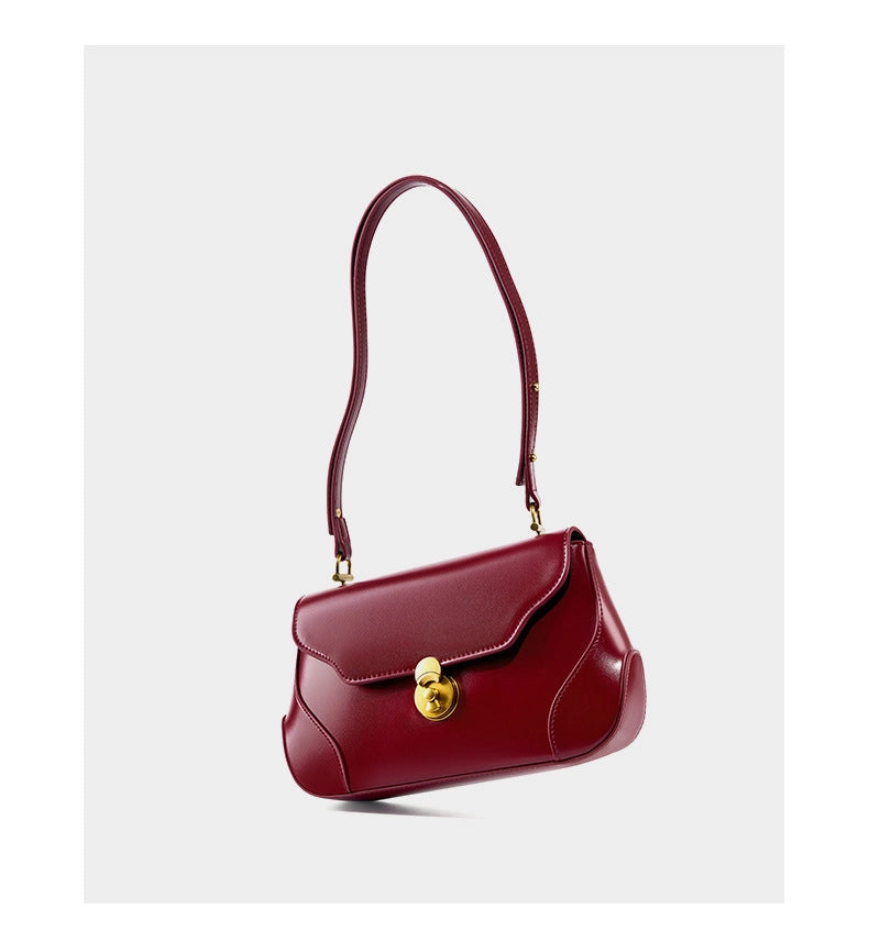 Borsa a tracolla da donna in vera pelle, colore rosso.