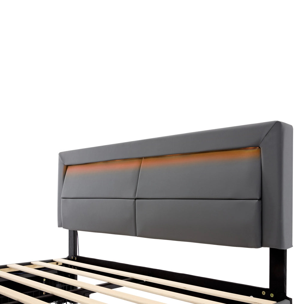 Letto imbottito 140x200 cm in PU grigio con USB; LED e 4 cassetti