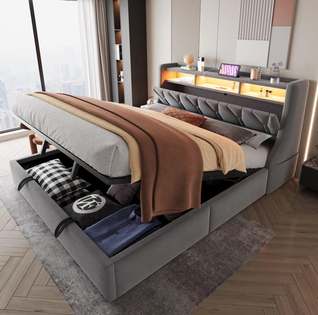 Letto matrimoniale imbottito 180x200 cm in velluto grigio con contenitore; LED e prese