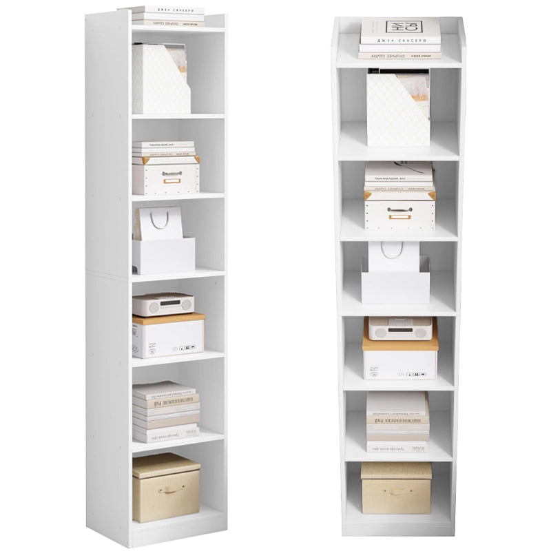Libreria alta con finitura bianca, con misure 40x30x180 cm.