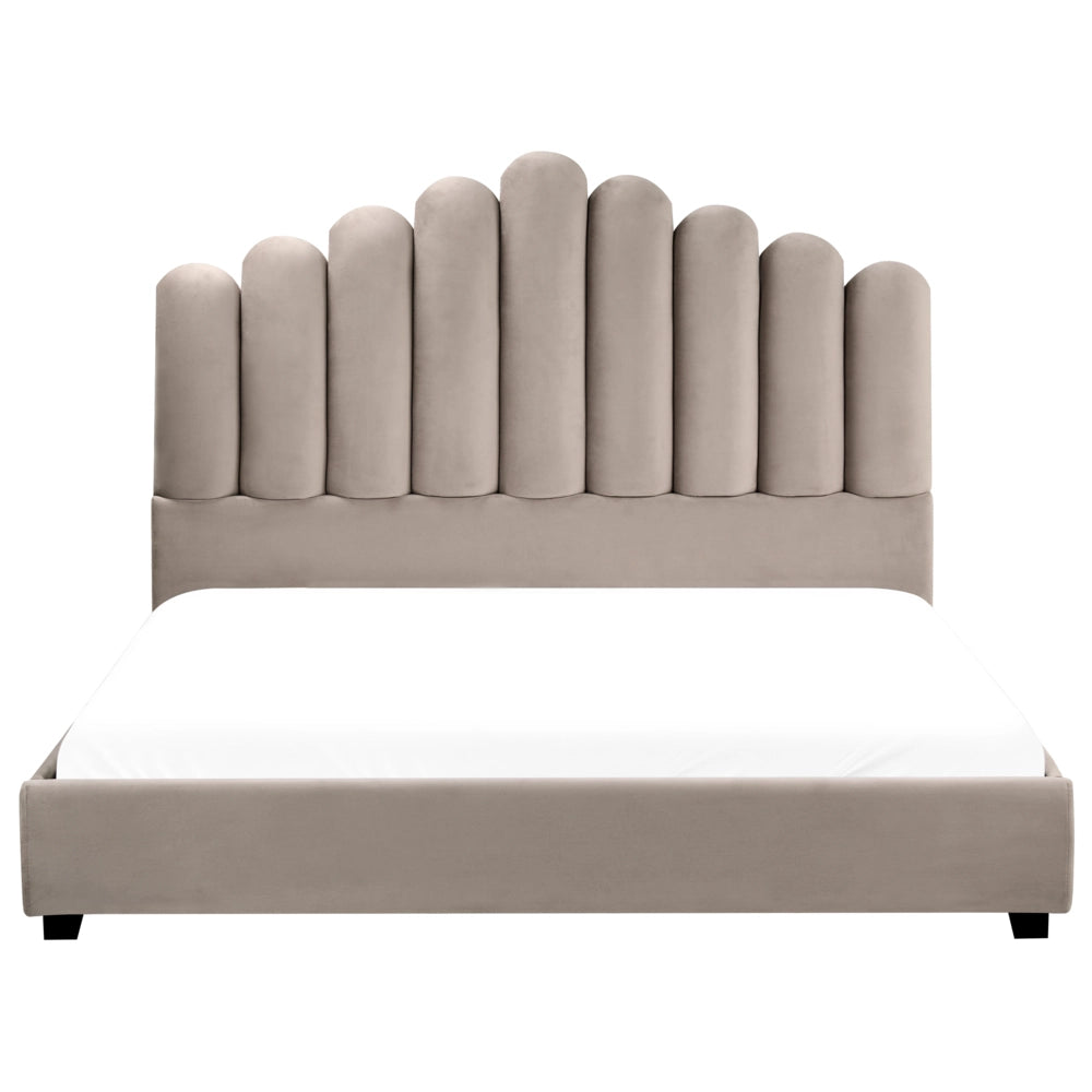 Letto matrimoniale ad acqua in velluto tortora 160 x 200 cm testata alta a conchiglia stile classico retrò