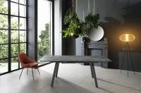E-STYLO Tavolo allungabile con top marmo grigio in ceramica e gambe in metallo bianco, 80cm X 140/200cm H. 76cm.