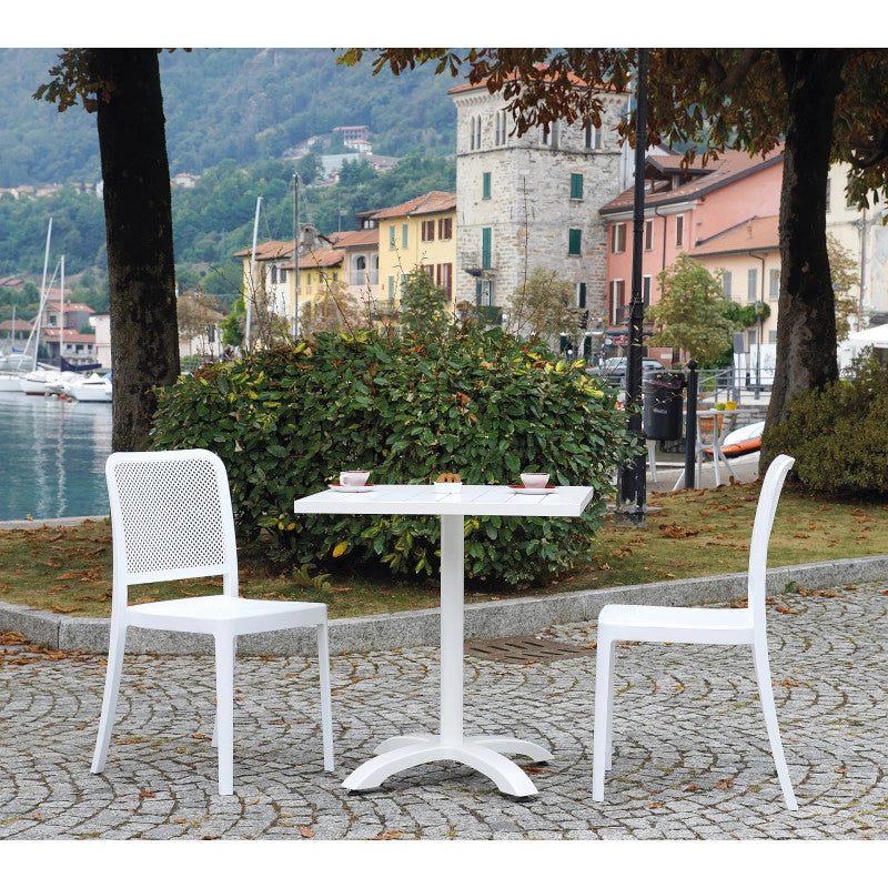 Tavolo Calipso MOIA in alluminio con piano a doghe bianco