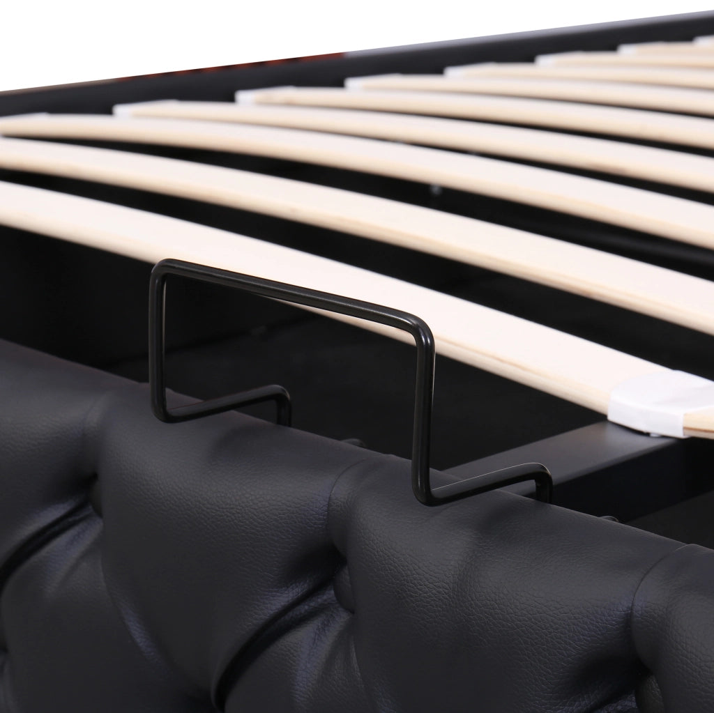 Letto capitonn茅 matrimoniale 140 x 190 cm in PU nero con rete a doghe; contenitore e LED