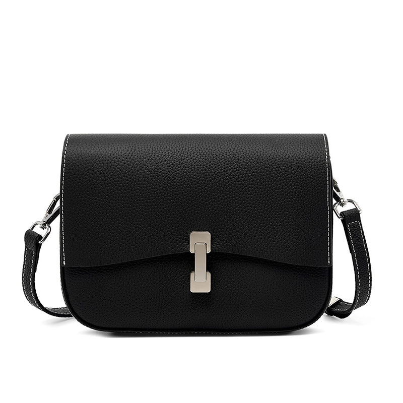 Borsa a tracolla quadrata da donna in vera pelle, colore nero.