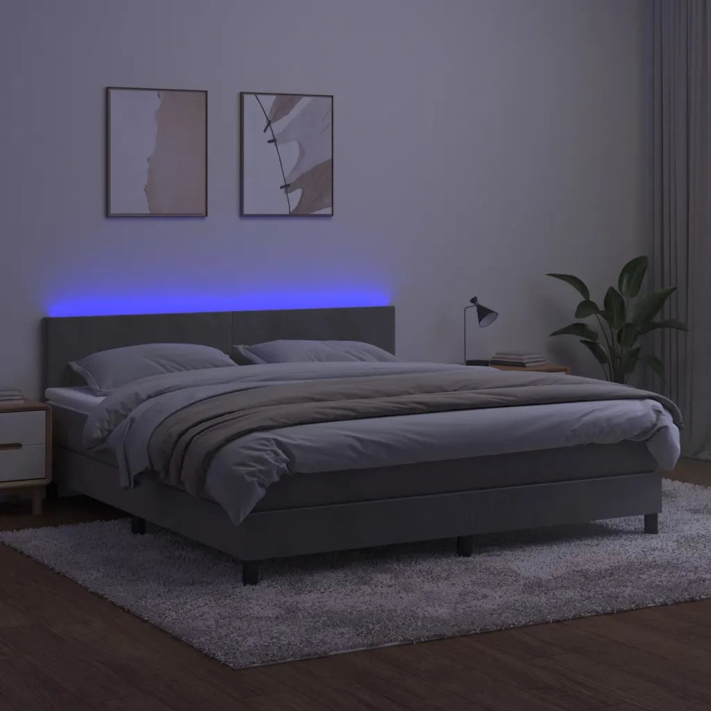Letto a Molle con Materasso e LED Grigio Chiaro 180x200 cm Velluto 3134297