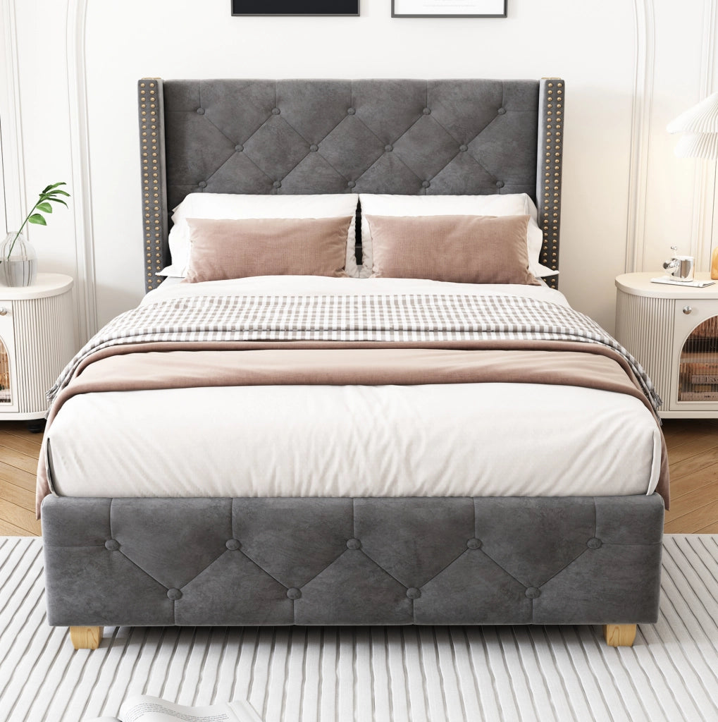 Letto imbottito 90x200 cm; testiera capitonn茅 e dettagli borchiati; velluto grigio (Senza materasso)