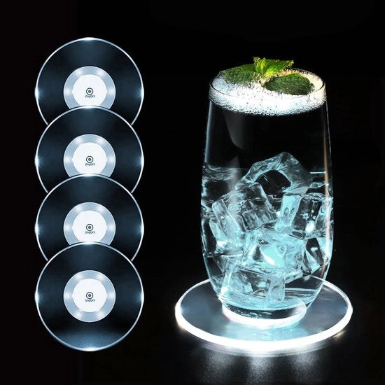 Set di 4 basi di illuminazione LED bianche che si accendono per i drink, interruttore on/off per i drink, basi di illuminazione acqua-resistenti, supporto circolare in acrilico per bicchieri e bottiglie, feste, matrimoni, bar, Natale, pub.