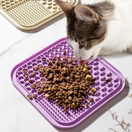 Mat per lento alimentazione di animali domestici; mat per lento alimentazione di animali domestici con morso; mat per prevenire soffocamento.