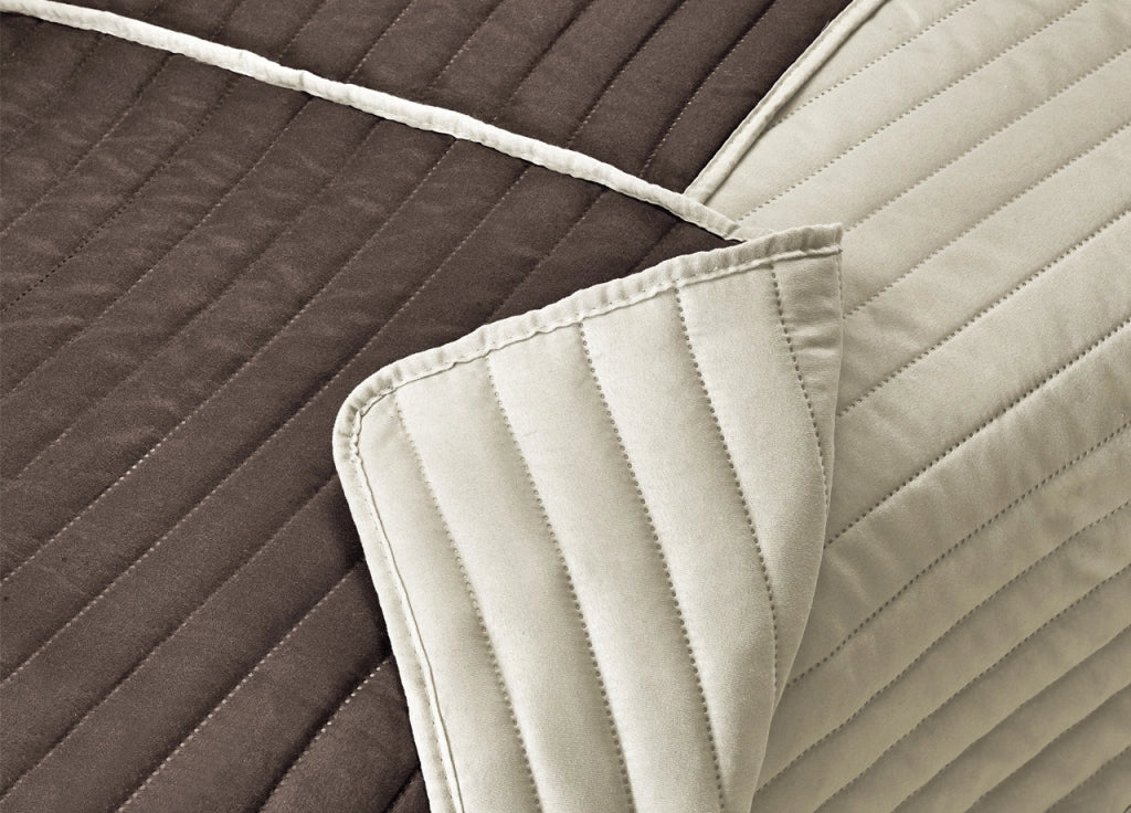 Copridivano Antimacchia Trapuntato Modello Sofà Marrone-Beige - Poltrona - Marrone-Beige