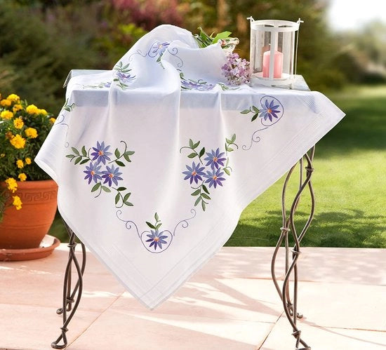 Pacchetto per ricamo margherita blu - panno da disegno in cotone 100% da 80x80 cm per ricamo a maglia, a steelo, a punto, con ago da ricamo e disegno già pronti