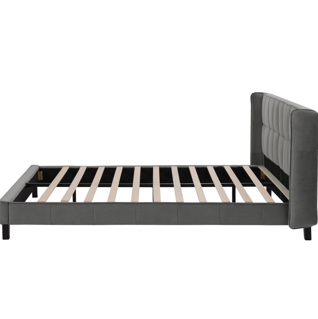 Letto imbottito 180x200 cm; testiera alta e rete in legno; velluto grigio