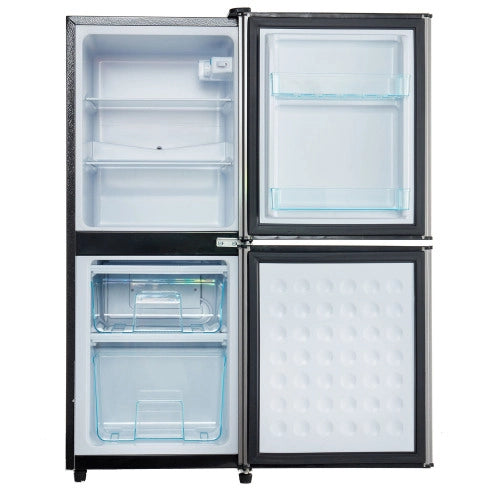 Mini frigorifero; congelatore; volume totale 106L; compartimento frigorifero da 60L; compartimento freezer da 46L; illuminazione LED; mensole regolabili; efficiente energetico; nero+argento