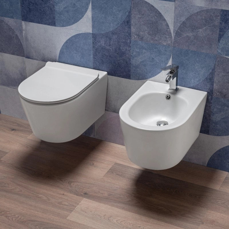 Coppia Sanitari Sospesi Rimless senza Brida con Sedile Softclose