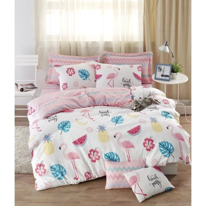 Completo letto - 1 copripiumino 220 x 240 cm + 2 federe 60 x 60 cm - 65% cotone, 35% poliestere - Bianco