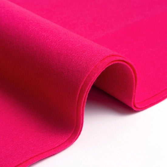Viltstof Fucsia - Grande pezzo 190 x 100 cm - Realizzato in Italia - Tela di velluto soffice e liscia per abbigliamento, accessori, decorazioni, creazioni, patchwork - Tela per cucire - Velluto per hobby