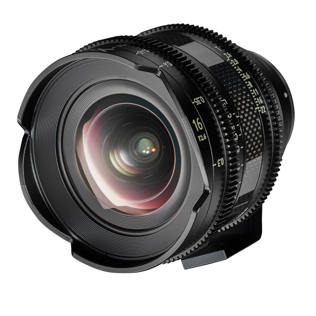 XEEN CF Cinema 16mm T2.6 Sony E a pieno formato