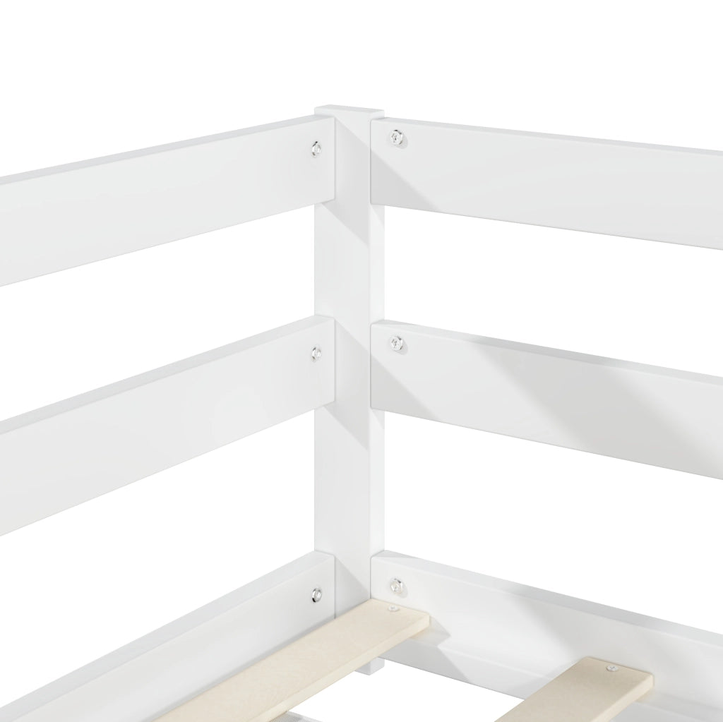 Letto Montessori 140x200 cm con sponde su 4 lati in legno di pino bianco
