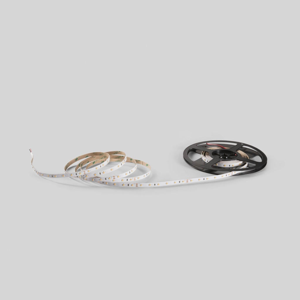 STRIP LED 2835 DC24V IN KAPTON 60 LED PER MT 14W PER MT 1480LM PER MT 4000K 0,8X500CM