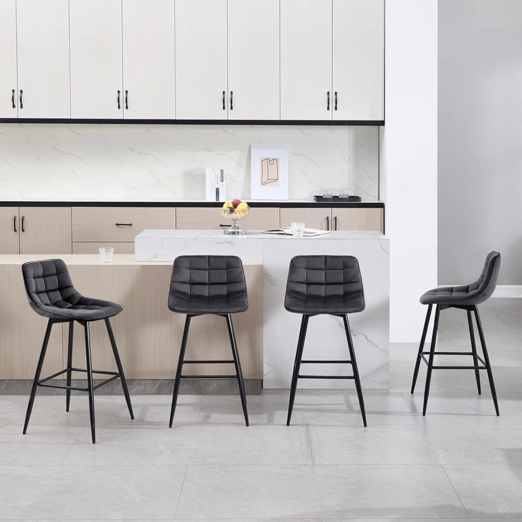 Sgabelli da Bar Stile Industriale Alta Sedia da Cucina Rivestimento in Velluto Grigio Scuro Gambe in Metallo 2 Pezzi
