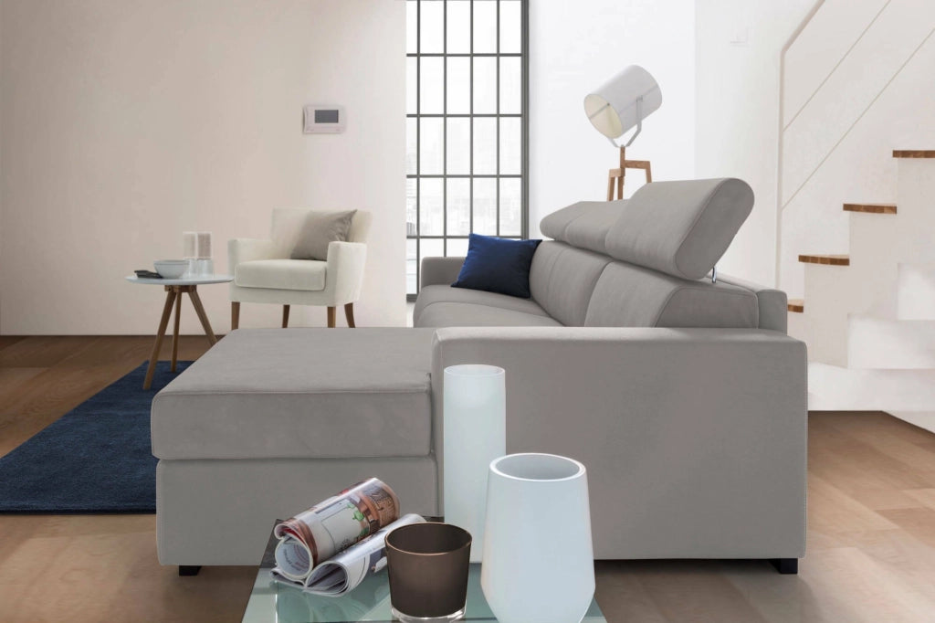 Divano fisso Ameno, Divano ad angolo, Made in Italy, SofÒ  Soggiorno con chaise longue, in tessuto imbottito - Penisola contenitore Destra, con Braccioli standard, cm 280x95h85, Grigio