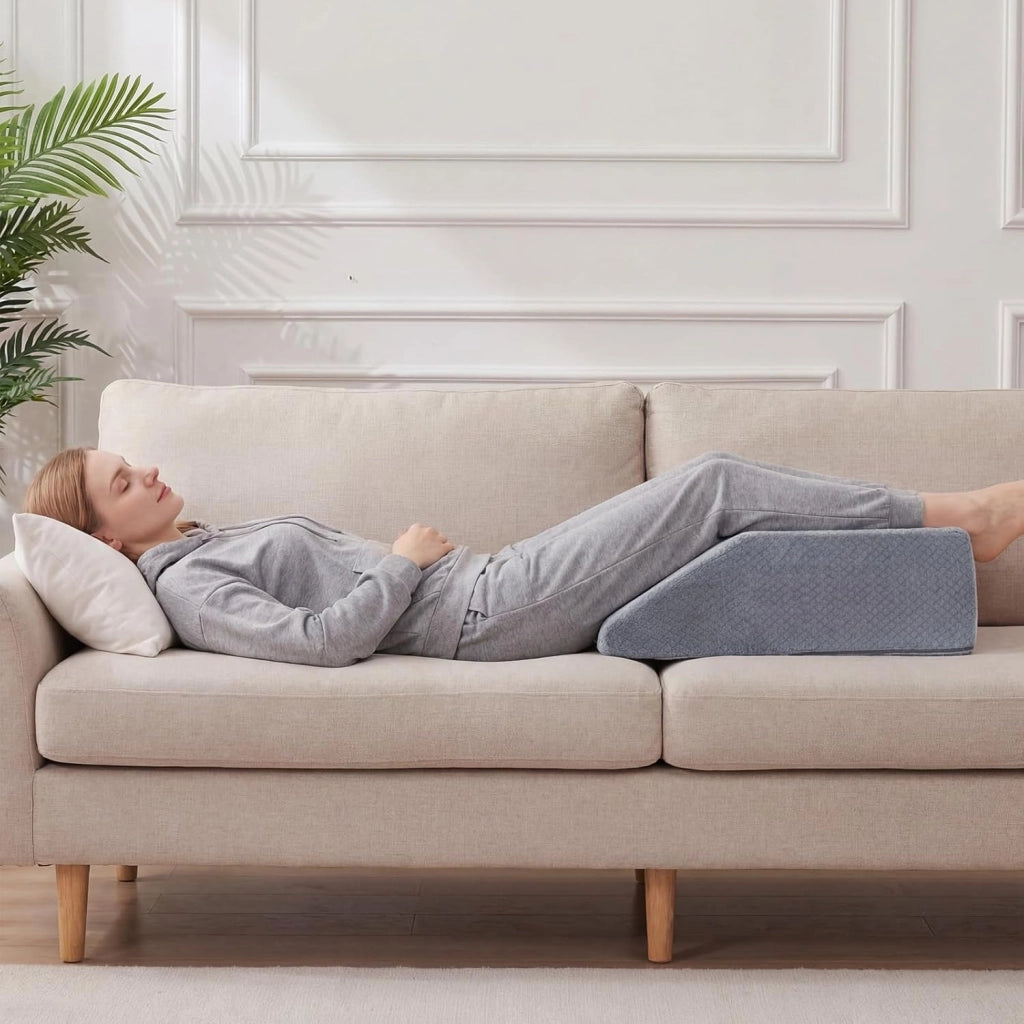Cuscino per Gambe, Cuscino a Cuneo di Memory Foam, con Rivestimento Traspirante Smontabile, Cuneo in Schiuma per Dopo un Intervento Chirurgico Gravidanza e Lesione (Grigio)