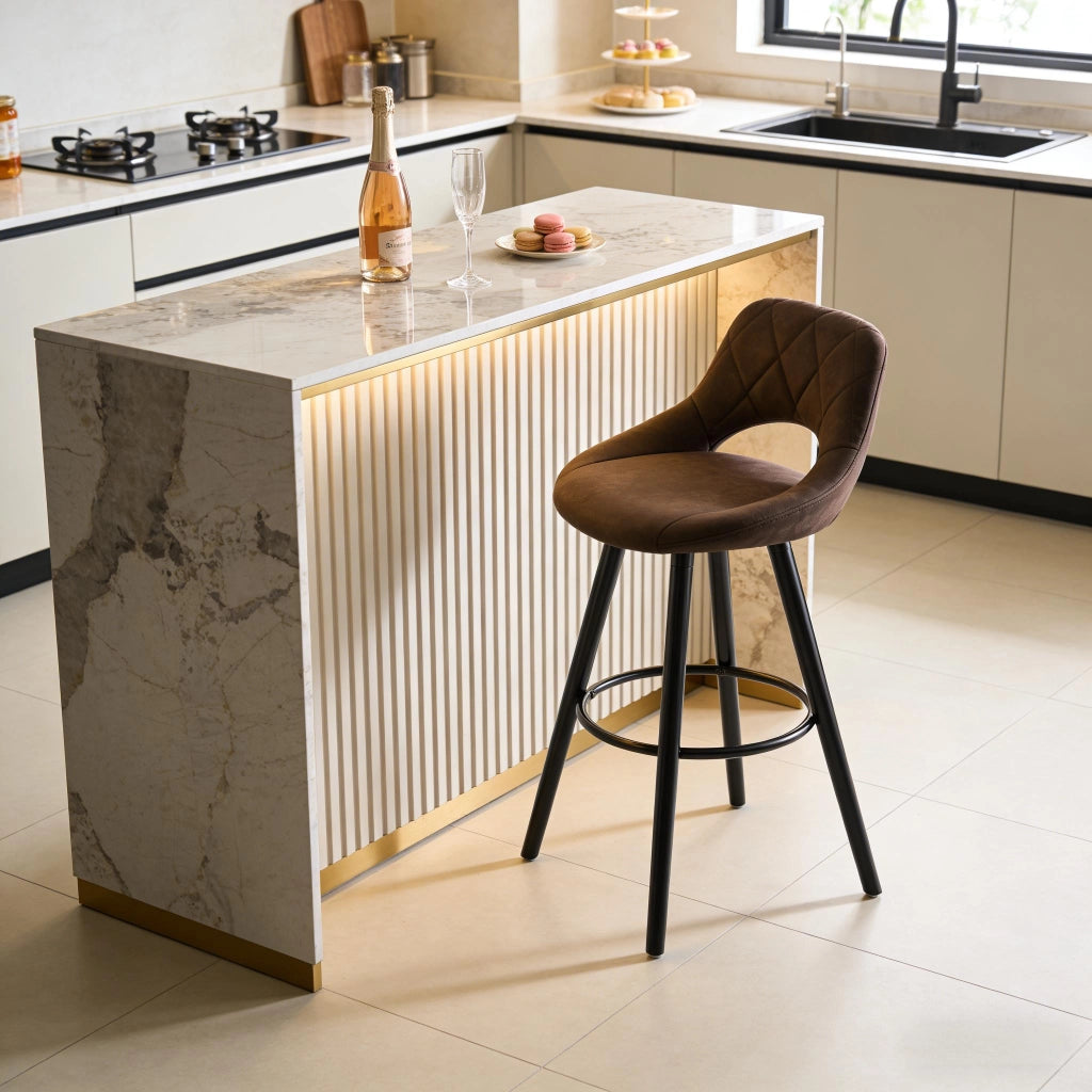 Sgabello da bar moderno in tessuto e legno massello, colore marrone scuro, con schienale, altezza seduta 68 cm, portata 100 kg