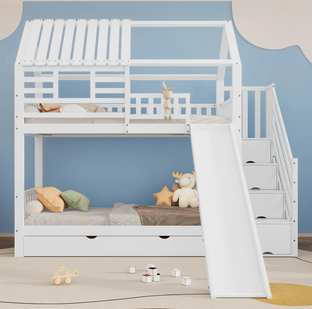 Letto a castello a forma di casa con scala, scivolo e cassetti
