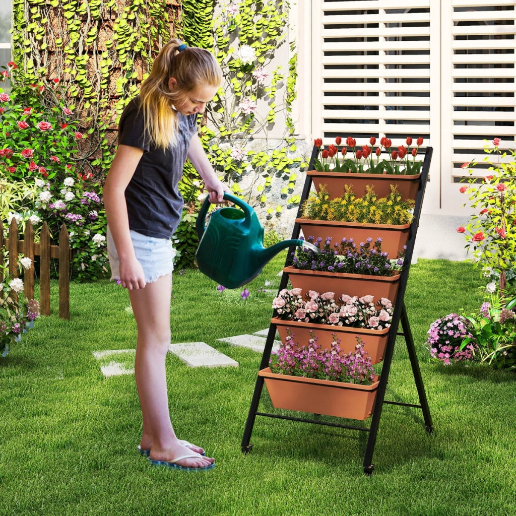 Letto da giardino a 5 livelli con 5 contenitori per piante, Supporto da giardinaggio rialzato in metallo Marrone-Scaffali per piante