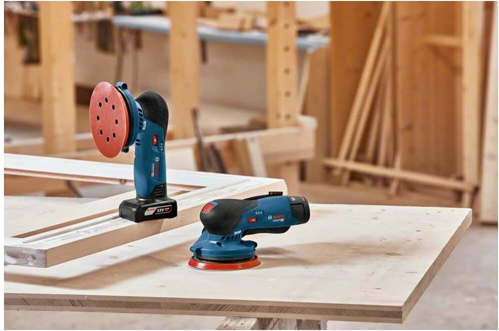 Bosch Professional Levigatrice rotoorbitale a batteria GEX 12V-125, 12V System (incl. platorello (125 mm), 1 carta abrasiva, sacchetto raccoglipolvere, senza batterie e caricabatterie, in L-BOXX 136)