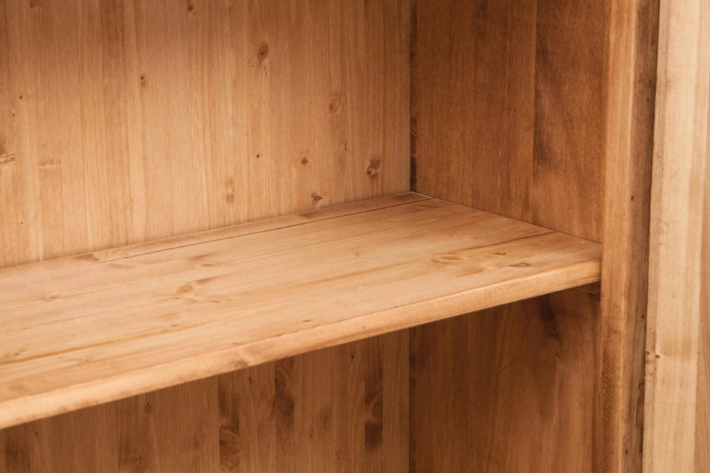 Biscottini Vetrina Country in legno massello di tiglio finitura naturale L120xPR37xH197 cm. Made in Italy