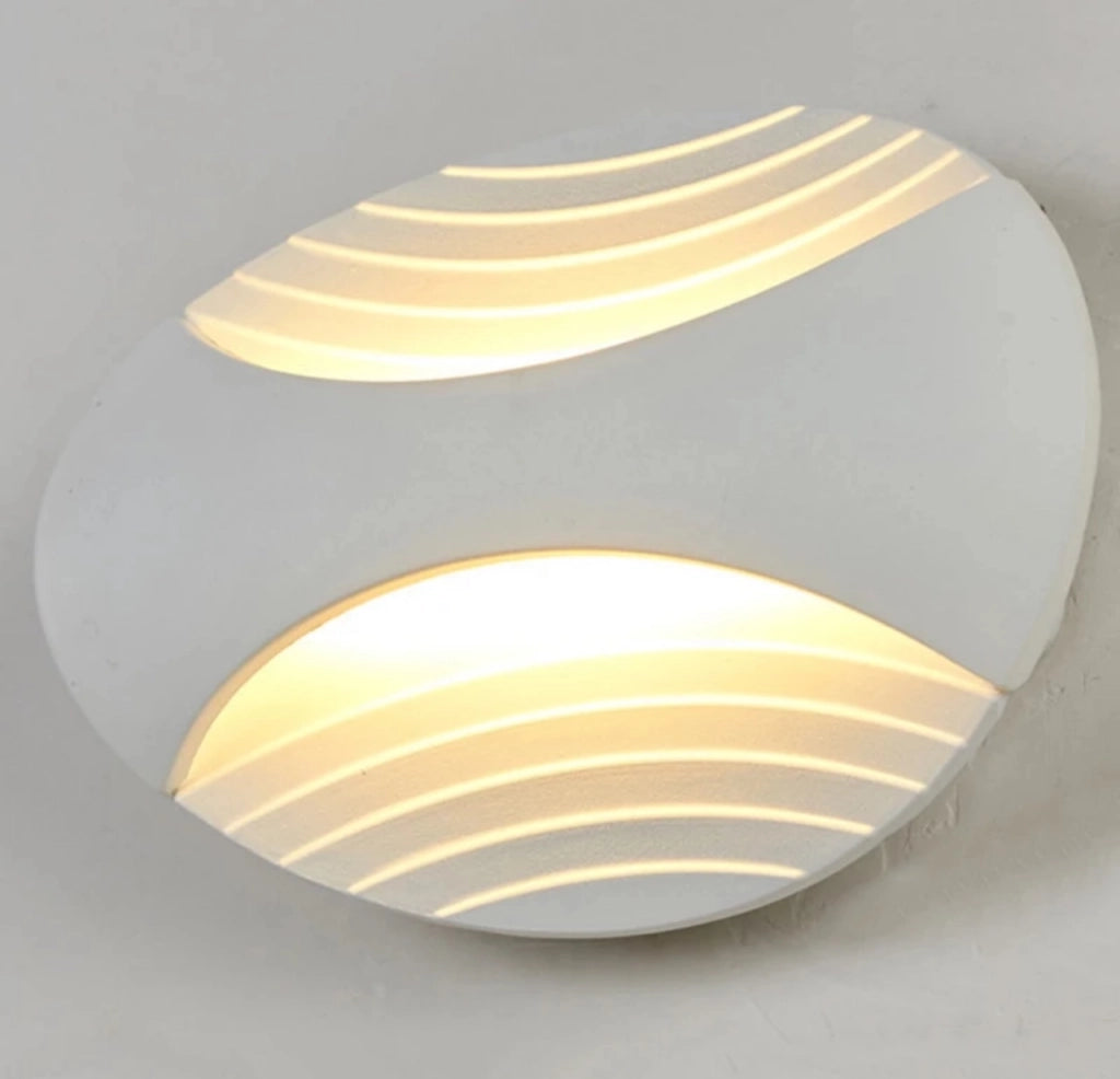 Applique Lampada da parete muro a LED 6W moderna ovale per interno Bianca cambia 3 tonalità Luce