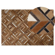 Tappeto in pelle di vacchetta Patchwork in pelle marrone motivo geometrico a rombi 140 x 200 cm