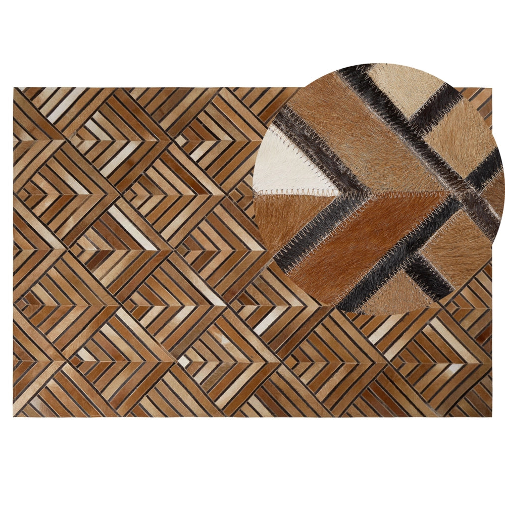 Tappeto in pelle di vacchetta Patchwork in pelle marrone motivo geometrico a rombi 140 x 200 cm