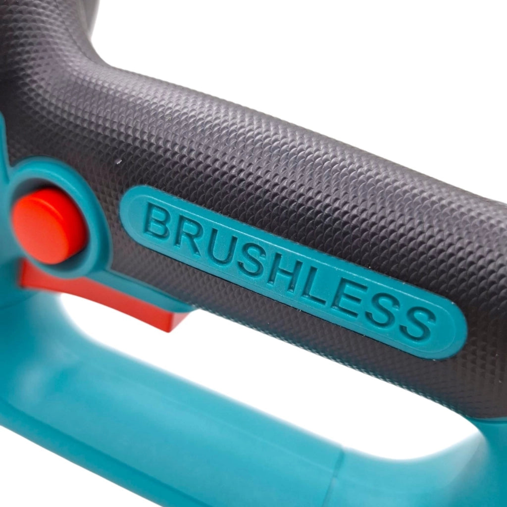 Motosega a Batteria 8" Brushless 21V con 2 Batterie, Olio e Valigetta