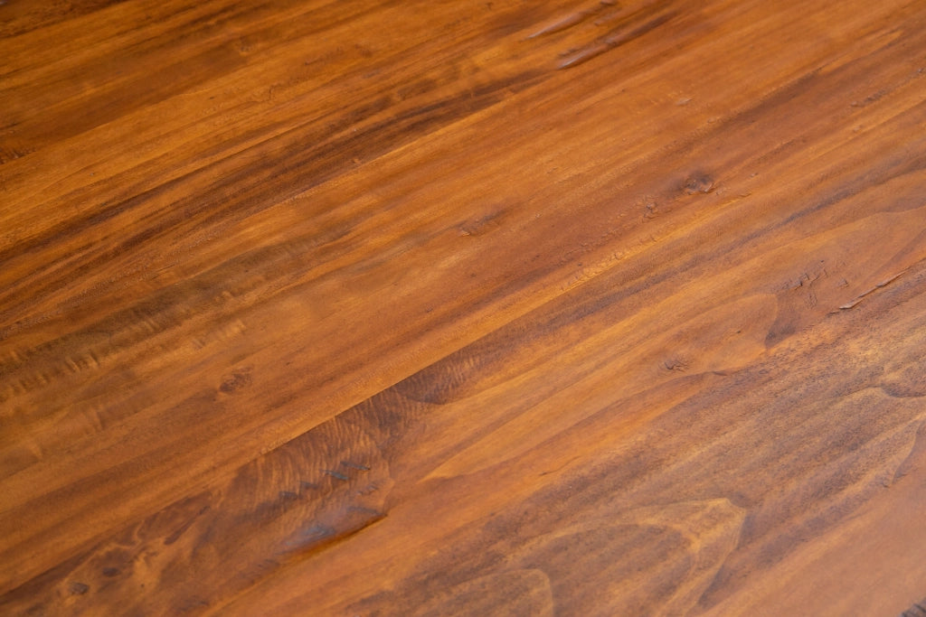 Biscottini Tavolo allungabile Country con struttura bianca anticata piano noce in legno massello di tiglio Made in Italy