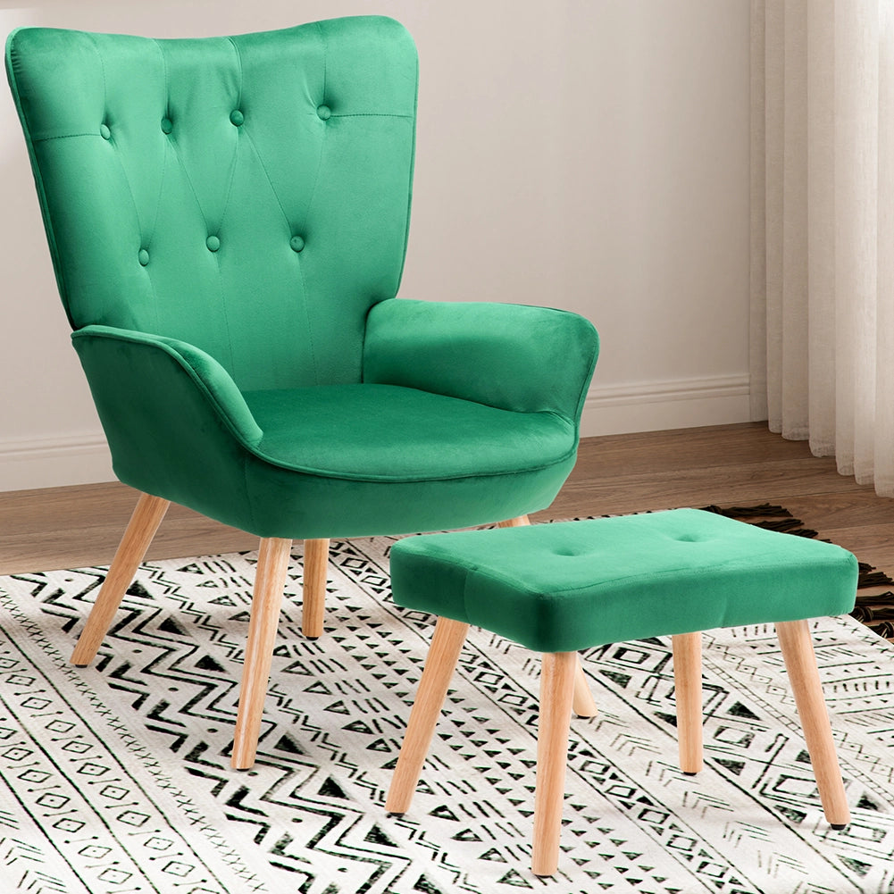 Poltrona Stile Scandinavo con Schienale Alto e Poggiapiedi In Velluto e Gambe in Legno Verde