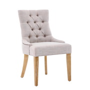 Sedia da pranzo imbottita - con schienale decorativo e gambe in quercia - in tessuto beige