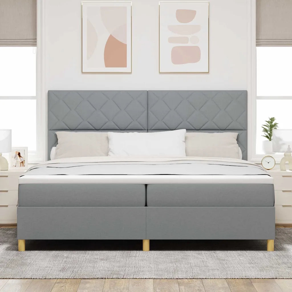 Letto a Sorgente LED Grigio chiaro 200 x 200 cm Tessuto