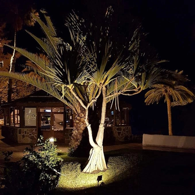 PROIETTORE A LED PORTATILE CON SUPPORTO PIEGHEVOLE 'IDEAL STAR' 30W - 2550 lumen - 6000K - IDEAL STAR