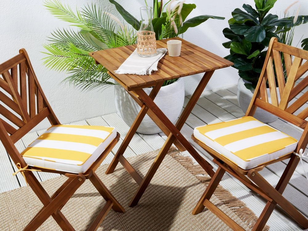 Set di 2 cuscini per sedia da giardino giallo bianco 37 x 34 cm motivo a strisce per esterno legami resistenti ai raggi UV