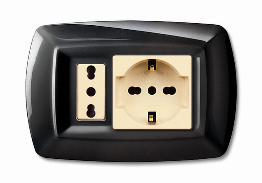 10pz tondo' placca mod.magic in termoplastica,presa schuko + modulo,colore oro cod:ferx.5933.stock