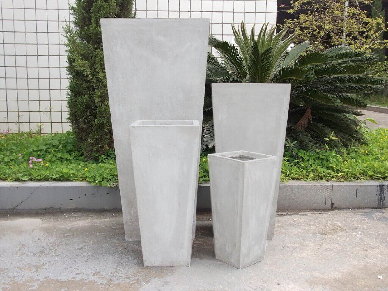 Set di 4 vasi Margherita in Fibra di argilla Beige